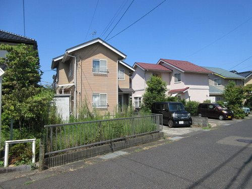 鳥取市地区(千代川以東・国府・駅南) 構造:木造スレート葺2階土地面積:166.22平米 ( 50.28坪 ) 建物面積:78.66平米 ( 23.79坪 )