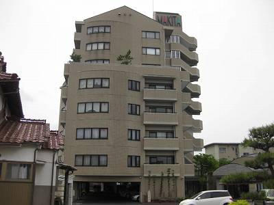鳥取市地区(千代川以東・国府・駅南) 構造:RC専有面積:68.77平米 ( 20.8坪 )