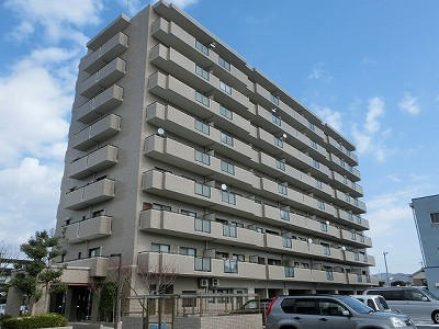 鳥取市地区(千代川以東・国府・駅南) 構造:RC専有面積:66.53平米 ( 20.12坪 )